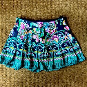 Great Lilly Pulitzer skort , great for tennis or pickleball